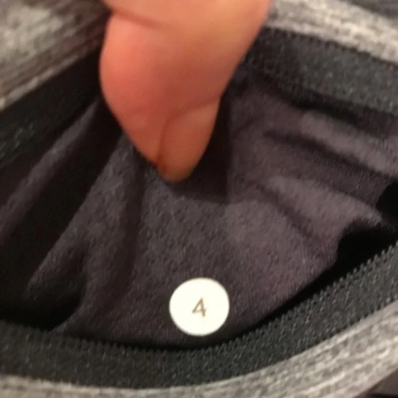 Lululemon leggings - Picture 7 of 7